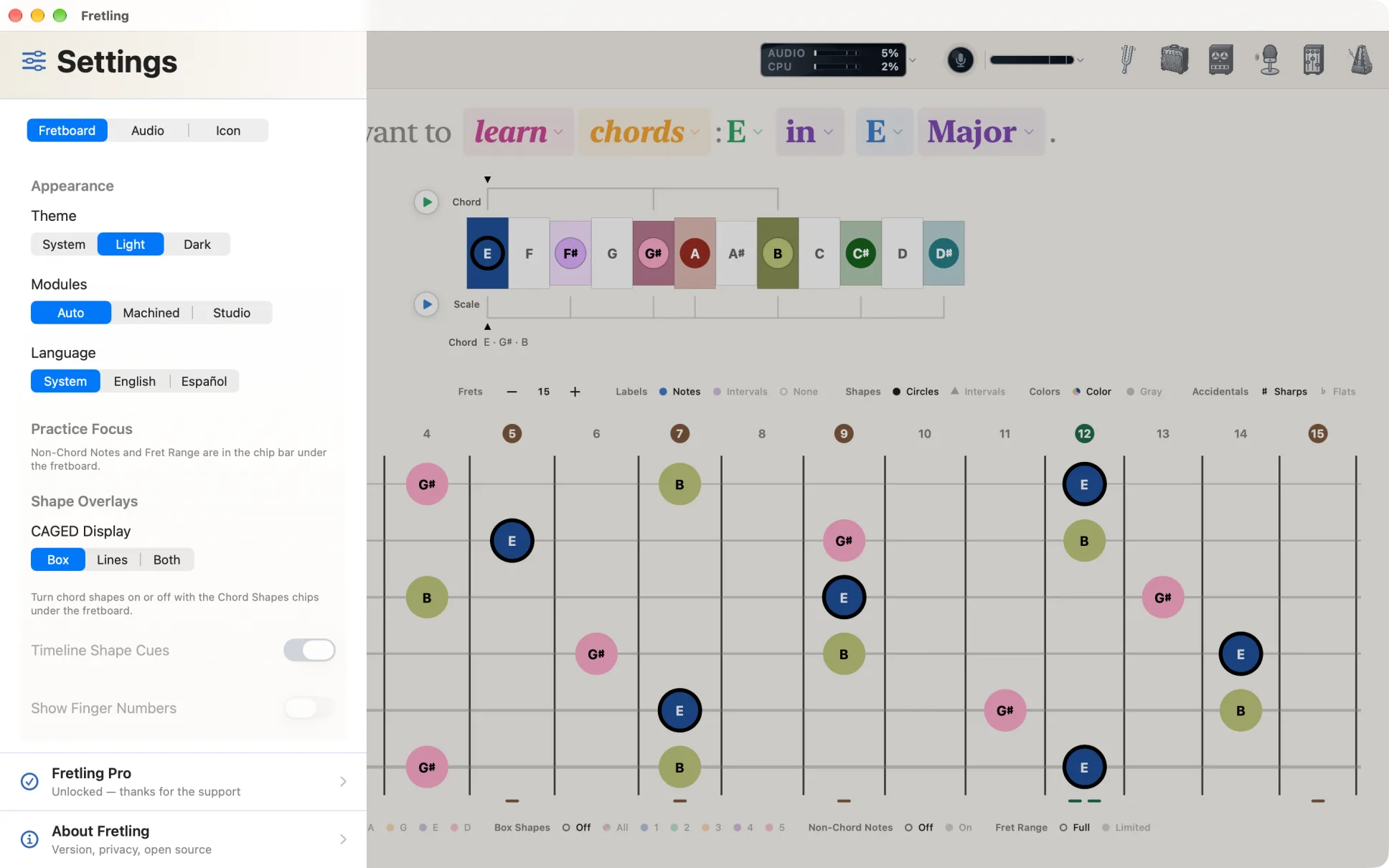 The settings sidebar open on the Fretboard tab, showing the Appearance, Practice Focus and Shape Overlays groups.